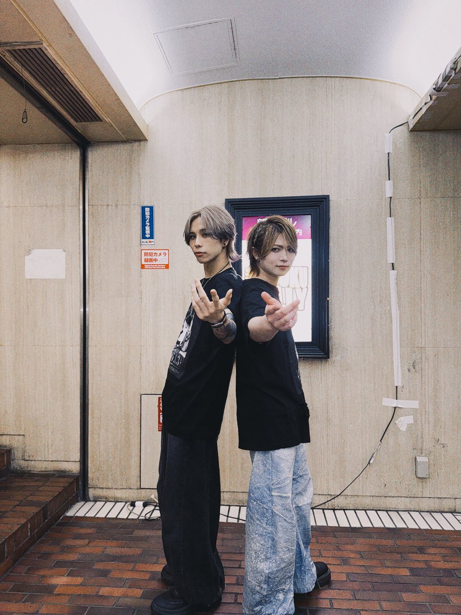 Sola_cobaltblue's tweet photo. IDOL https://t.co/UUZkGLOZQd
