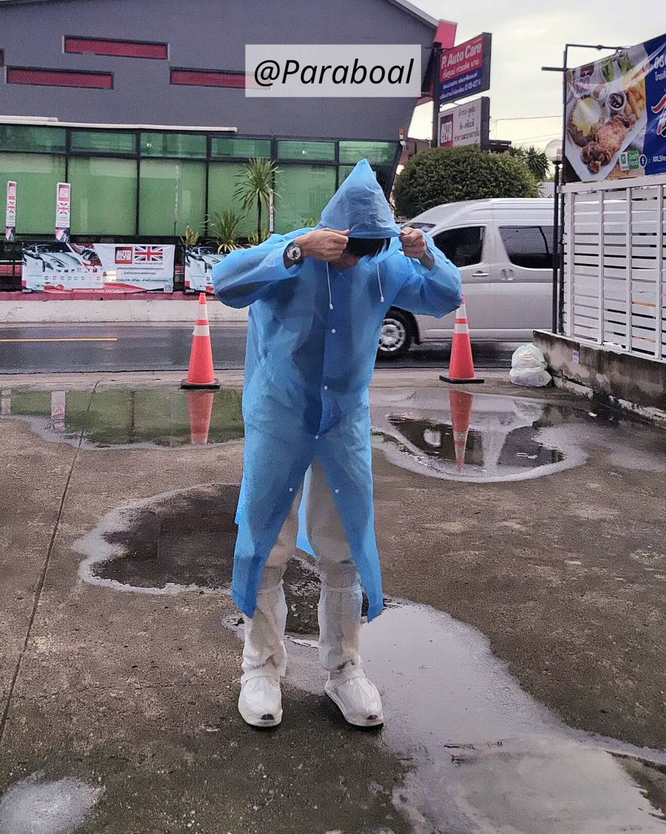 Paraboal's tweet photo. เซ็ตคู่คอมโบ 
https://t.co/hoVPFgWtWj - ถุงรองเท้า
https://t.co/Lu0q3AV6eq - เสื้อกันฝน https://t.co/cSYANvUv1f