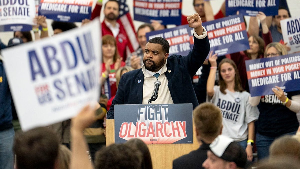 IAPolls2022's tweet photo. 🚨 AP RACE CALL: DSA-backed state Rep. Donavan McKinney defeats two-term incumbent Rep. Shri Thanedar in the MI-13 Democratic primary. https://t.co/ddyl7so8H1