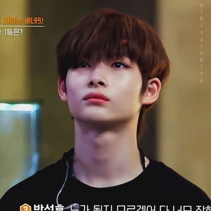 sunoolove7's tweet photo. Ni-ki has been receiving hate, bullying, and harassment since his I-LAND days, when he was just 14 years old. He was a child chasing his dream, yet he was met with hate instead of support. Be kind. Be human... https://t.co/nFbGcuSnvG