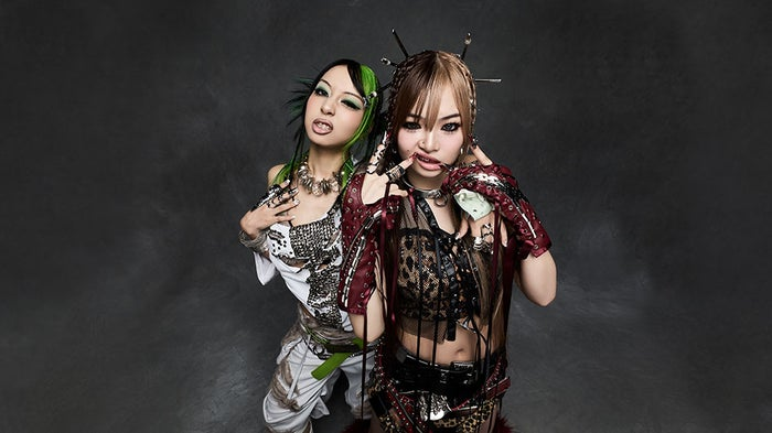 livedoornews's tweet photo. 【発表】「No No Girls」ASHA＆KOKONA、デビュー決定 ユニット・TAKARAとしてセルフプロデュース楽曲リリースへ
https://t.co/h9qgDvaQGC

TAKARAが、ちゃんみなの主宰するセルフプロデュース型レーベル「NO LABEL ARTISTS」の第2弾アーティストとして、「Time is money」を8月8日にリリースする。 https://t.co/bvAb08JBZC