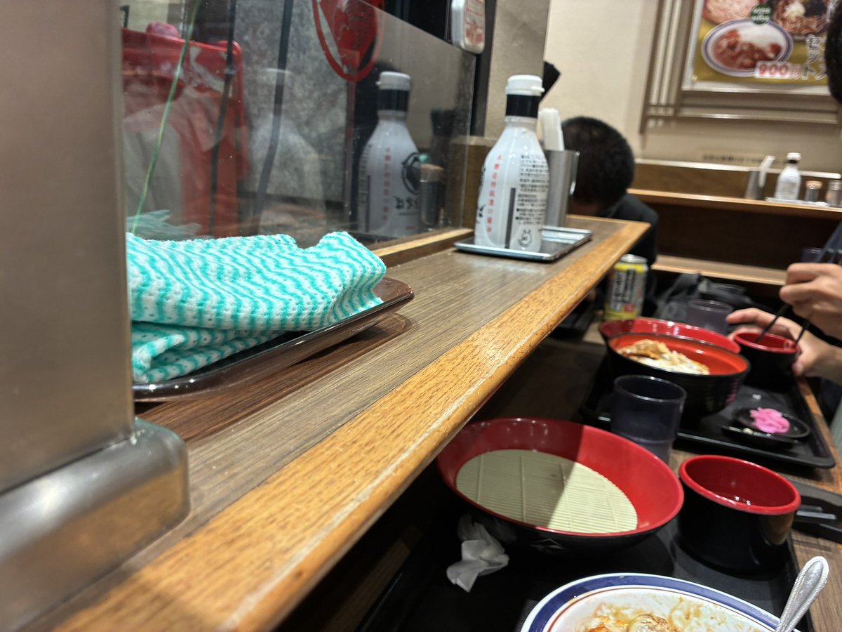 genba_1ban's tweet photo. ひまちゃんと撮りたかったコメありチェキと同額分を34歳最後にご馳走させていただきました。同等の価値がある。悔ちいです。
#ちあーず
#ひまりのわ
#れも活(俺はビールだけど🍺) https://t.co/qjWPhAJsPH