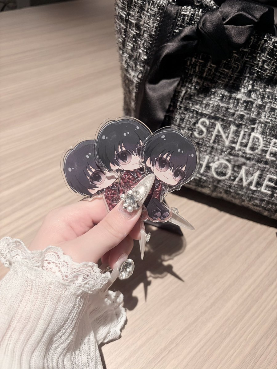 s2l0v_'s tweet photo. ランダム不安ー💧とか言うてたのに2人とも1発目南雲引くし最終的に３つになったのおもろい、ぜんぶ保護する https://t.co/2OfbmaQhEN
