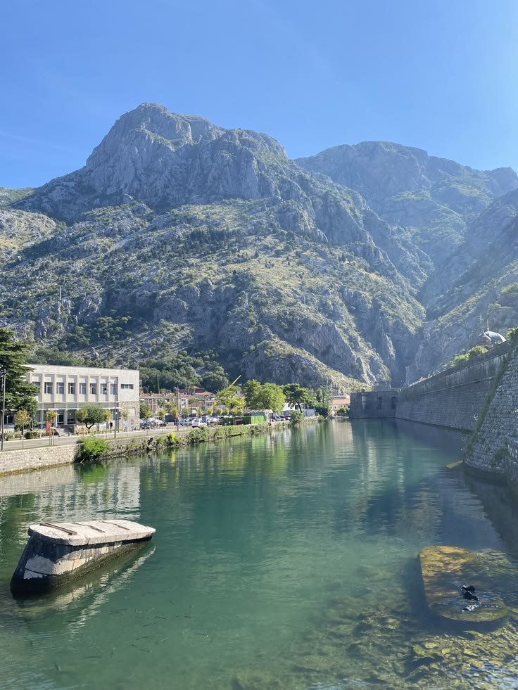 hazeandvine's tweet photo. Montenegro, Southeastern Europe https://t.co/TEU28Ay37Y
