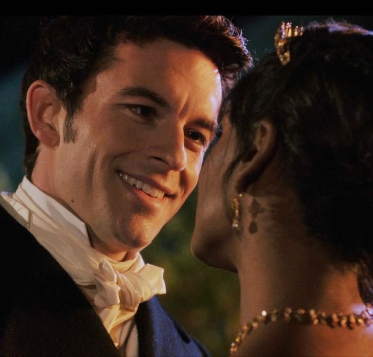 Nvm_idku's tweet photo. Happy Anthony bridgerton really is a sight to behold. My golden prince i can hear his "is that a promise kathani sharma?" With dimples &amp; all https://t.co/jlz7yDMVrd