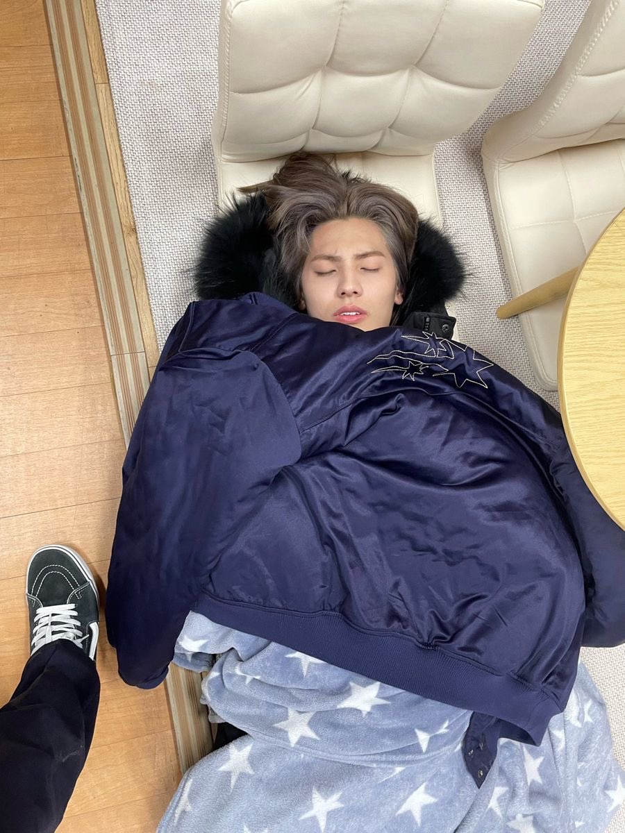 haefullsun's tweet photo. sleepinary heroes https://t.co/InSJYRQf9E