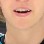 _aprilistired's tweet photo. little fangs and bunny teeth is so cheating code. https://t.co/ul0nT0HvLs