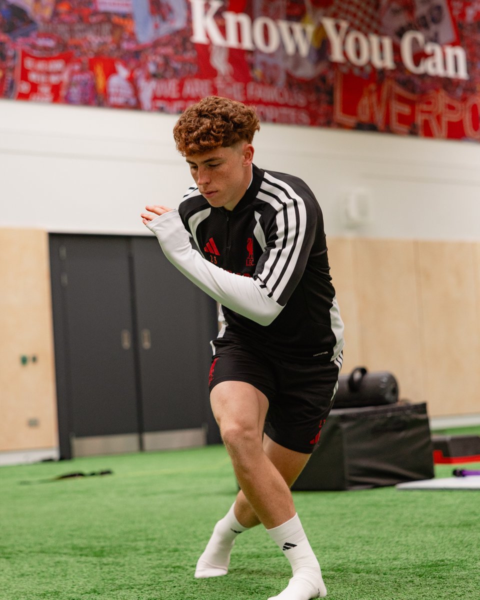 LFC's tweet photo. Work time 💪 https://t.co/5P7uP0TtOD
