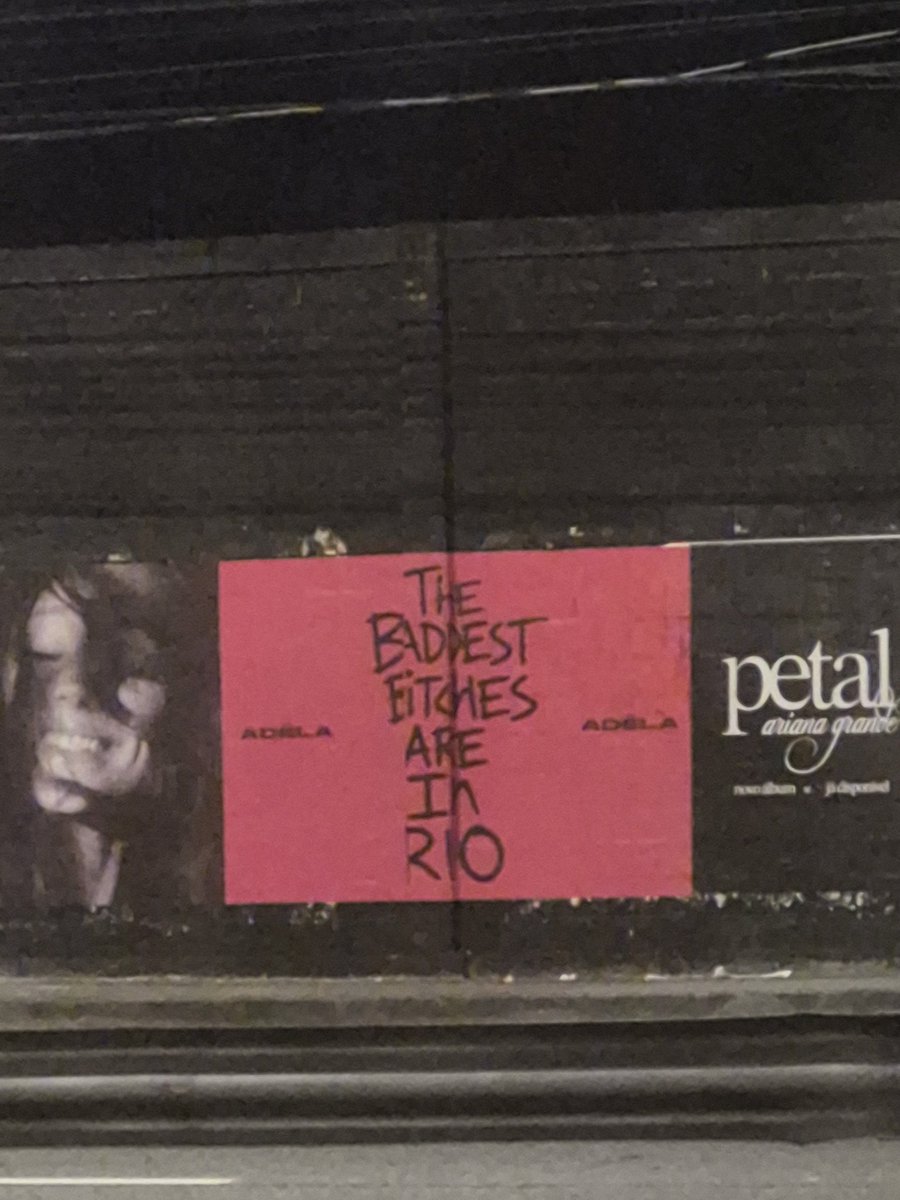 accessarianabr's tweet photo. 🚨Pôsteres de 'petal' foram vistos espalhados pelo Rio de Janeiro.🇧🇷 https://t.co/ptON9woWIE