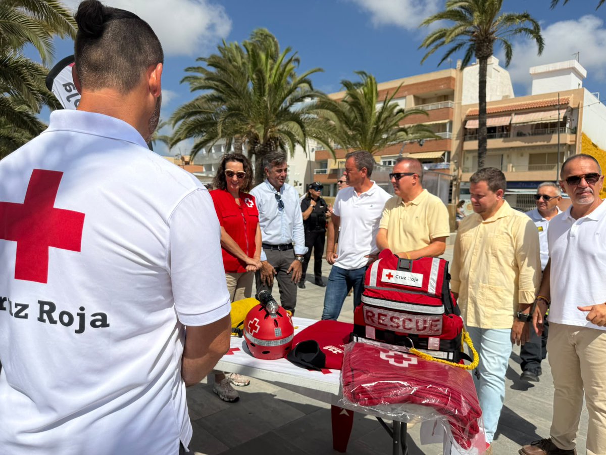 CruzRojaRMurcia's tweet photo. Participamos en la presentación del #PlanCopla de @regiondemurcia  Tenemos operativas embarcaciones de rescate con bases clave en Lo Pagán, Cabo de Palos, Mazarrón y Los Nietos para responder ante cualquier emergencia en la mar.  ℹ️ Más de 12.500 intervenciones totales en julio https://t.co/AotypSAxVx