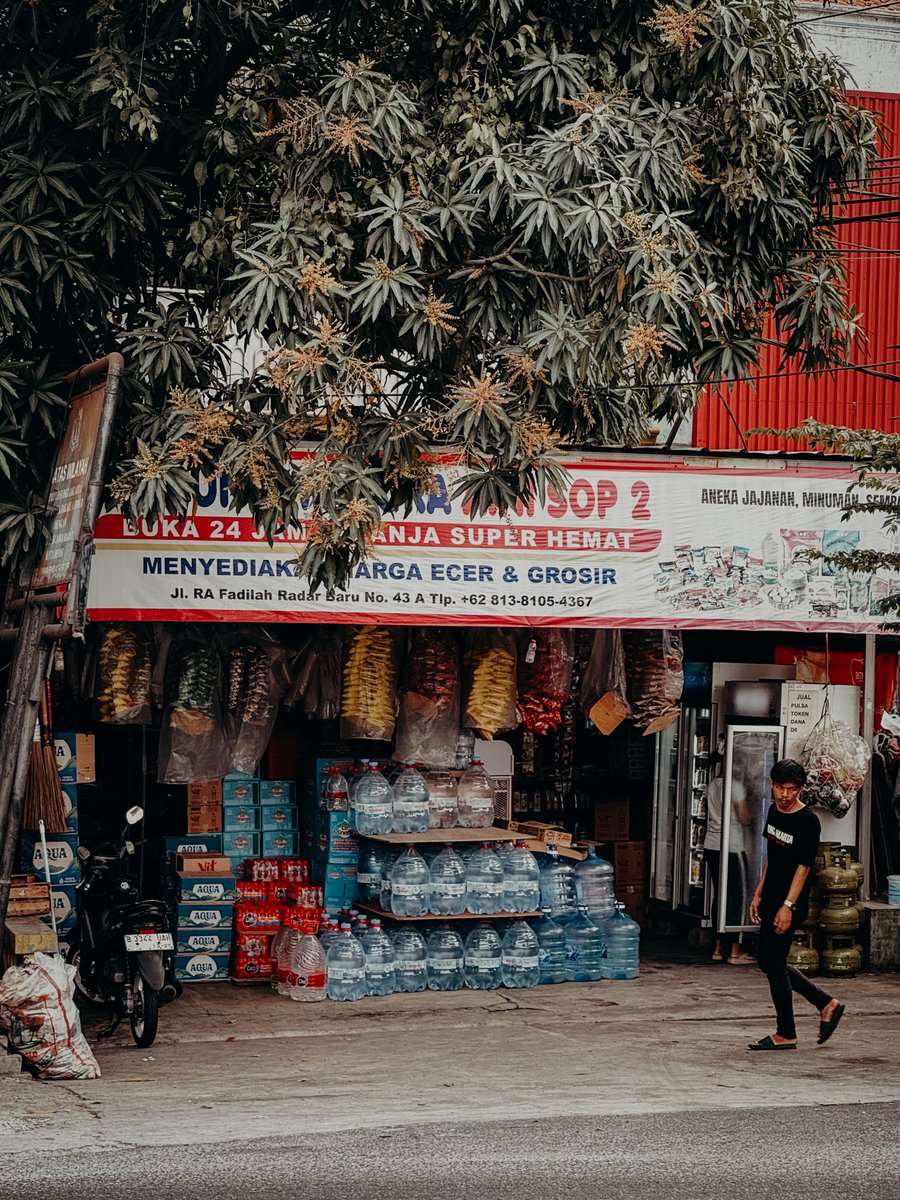 Pilihannyaa's tweet photo. Seperti ini caranya untuk menghasilkan edit warna kodak portra 400 di aplikasi lightroom app kamu. https://t.co/084byS2AWJ