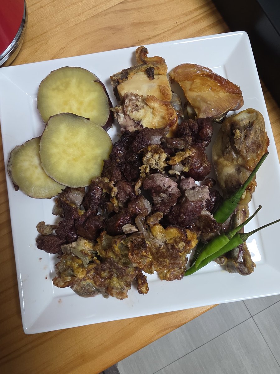 fun_tuutie's tweet photo. 💪✌️ what i eat in a day ~ Day31 https://t.co/kj0q9CP9C2