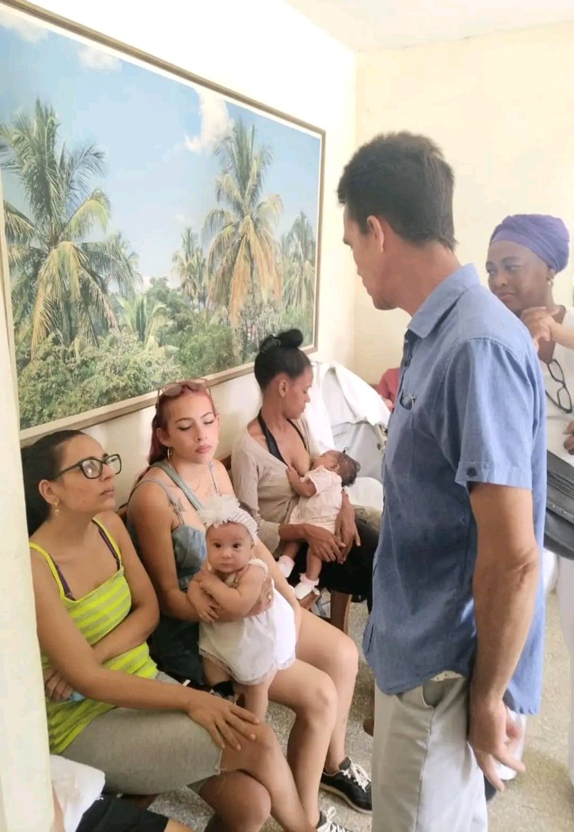Dgsholguin's tweet photo. En esta Semana Mundial de la Lactancia Materna se desarrollan en la provincia #Holguín, diversas actividades para promover esta práctica de infinito amor.
#HolguínEsSalud 
#CubaPorLaVida https://t.co/8Bh7e3431L