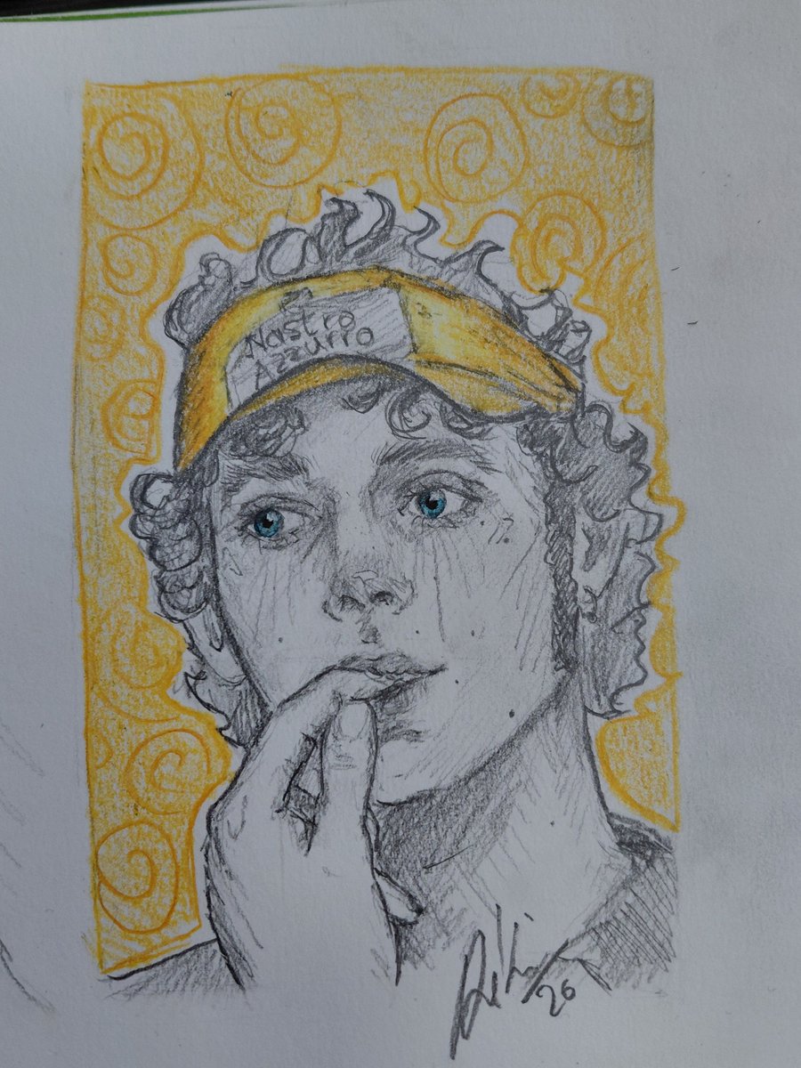 chcisesmazat's tweet photo. uno schizzo valerossi (portato da me e la musica di tiziano ferro dal 2001) #vr46 #valentinorossi https://t.co/imOE27UWg6