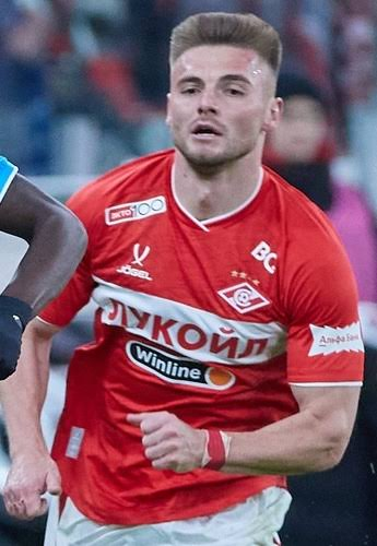 bastien19401's tweet photo. 🟡 RUMOUR | L'Olympique de Marseille s'intéresse à Oleg Reabciuk. 🇲🇩🇫🇷

L'OM a pris des renseignements sur le latéral gauche libre Oleg Reabciuk.

👀 Le défenseur suscite également l'intérêt de plusieurs clubs italiens ainsi que d'équipes de Ligue 1.

📎 Source : @Glongari

📲 Suivez-nous pour toute l'actualité du mercato.

#OM #OlympiqueDeMarseille #OlegReabciuk #Mercato #TransferNews #Ligue1 #SerieA