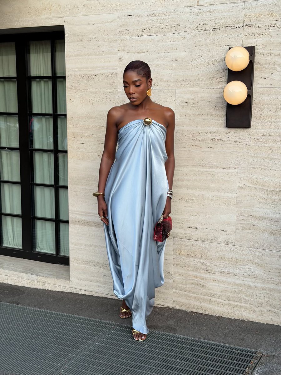 blacktwiterthrd's tweet photo. Ronami Ogulu looks amazing! https://t.co/c3AUC3lqml