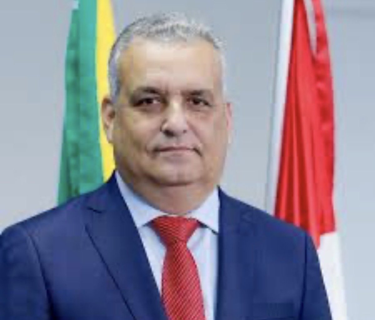 juliovschneider's tweet photo. 🚨 Flávio Bolsonaro anuncia Alfredo Gaspar como seu candidato a vice-presidente na chapa do PL.

Ex-procurador-geral de Justiça, ex-secretário de Segurança Pública e deputado federal, Alfredo Gaspar chega à chapa com um histórico ligado ao combate ao crime e à defesa da segurança pública.

A composição une duas das principais lideranças do PL e promete movimentar o cenário político nacional.