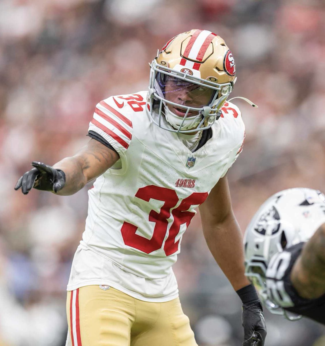 Coach_Yac's tweet photo. Matt Barrows likes Marques Sigle as the starting safety over Malik Mustapha. He says Sigle is a better complement to Ji'Ayir Brown https://t.co/LIYAfIesAN