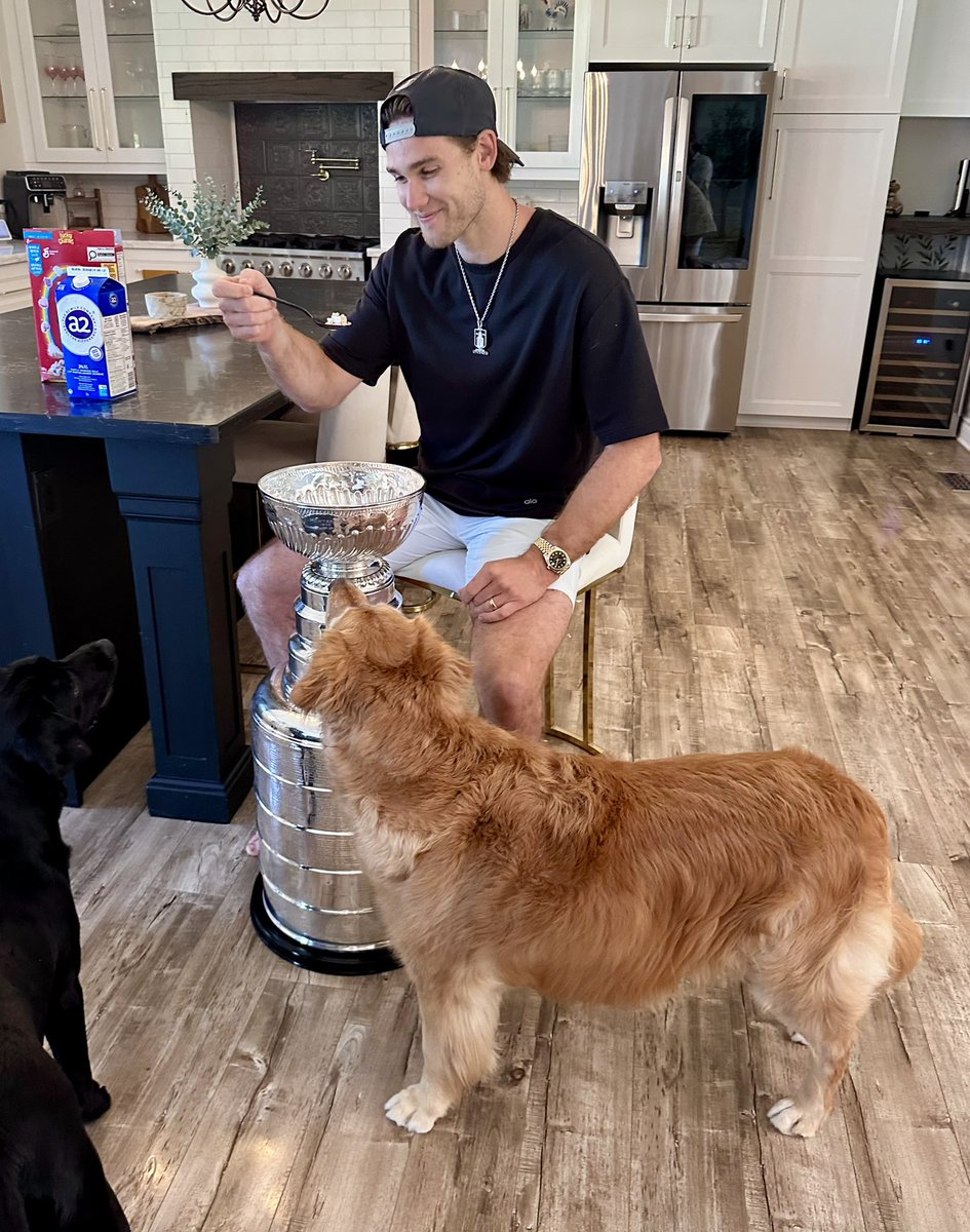 keeperofthecup tweet picture