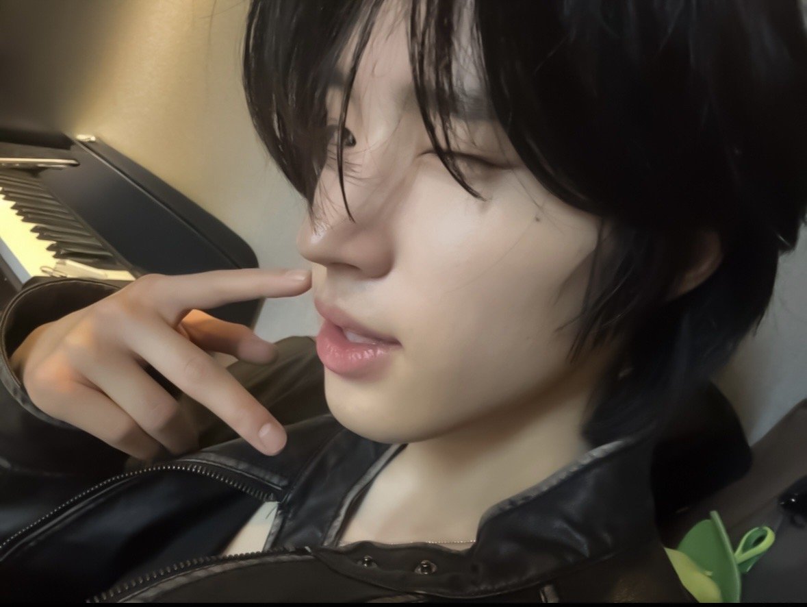 AEN_now's tweet photo. 안녕하세요!! 하루토입니다

#AEN #에이엔 #エイエン
#HARUTO #하루토 #ハルト https://t.co/U6i489PgrZ