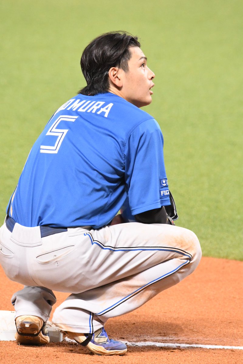 ___sy1864's tweet photo. 目の前に現れた野村くんがかっこよすぎて気付いたら撮ってた
#野村佑希 https://t.co/nQ9VpjGQUv