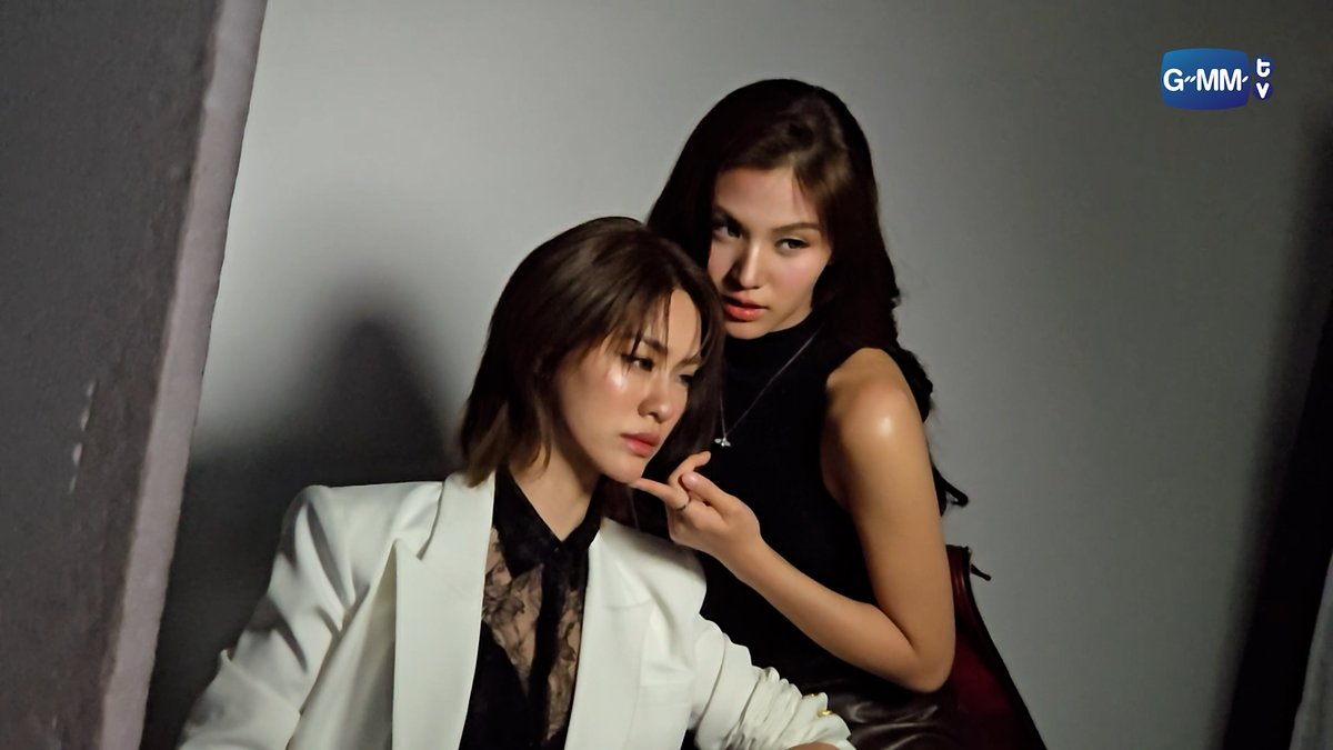 GMMTV's tweet photo. เข้าถึงบทบาทกันทุกคน!
#MoonshadowSeriesSpecial

[Eng Sub] เงาใต้พระจันทร์ Moonshadow Special [3/4]
🎥 https://t.co/Akw8TsB3IP

@emiamily @beonnnie @filmracha https://t.co/OAae6KVg3l