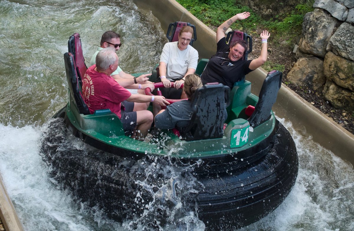 APCOIntl's tweet photo. We dove into the fun at the #APCO2026 Block Party at SeaWorld San Antonio! From thrilling roller coasters to sea lion and orca shows, we had a whale-y amazing time. Share your photos using #APCO2026. https://t.co/1t7tg9ObSt