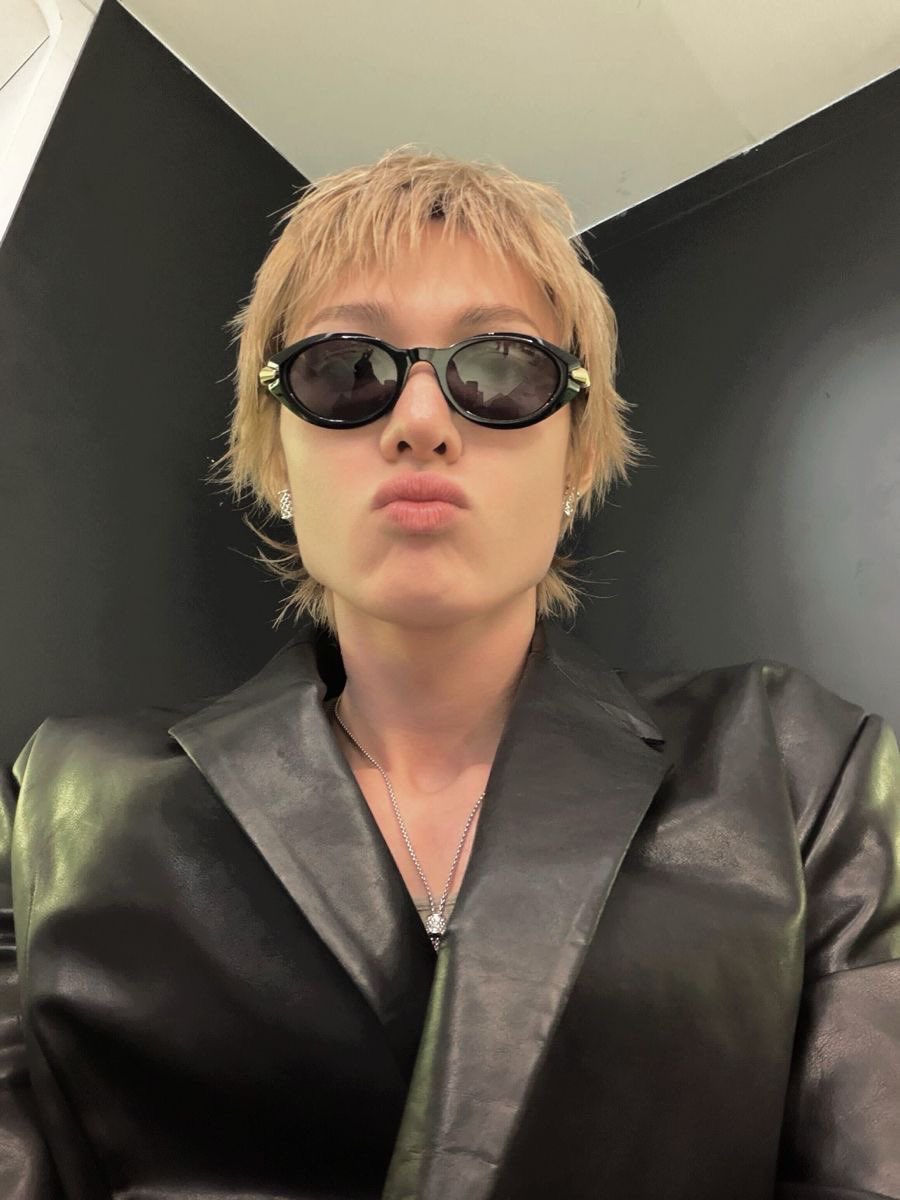 celestiakaph's tweet photo. MARTIN EDWARDS creates a memorable impression with his natural charm. MAGNETIC CHARM is undeniable.
MARTIN BRINGS THE SPARK
#MARTINRockStar  #MARTIN #마틴 https://t.co/UbO5PG5WvQ