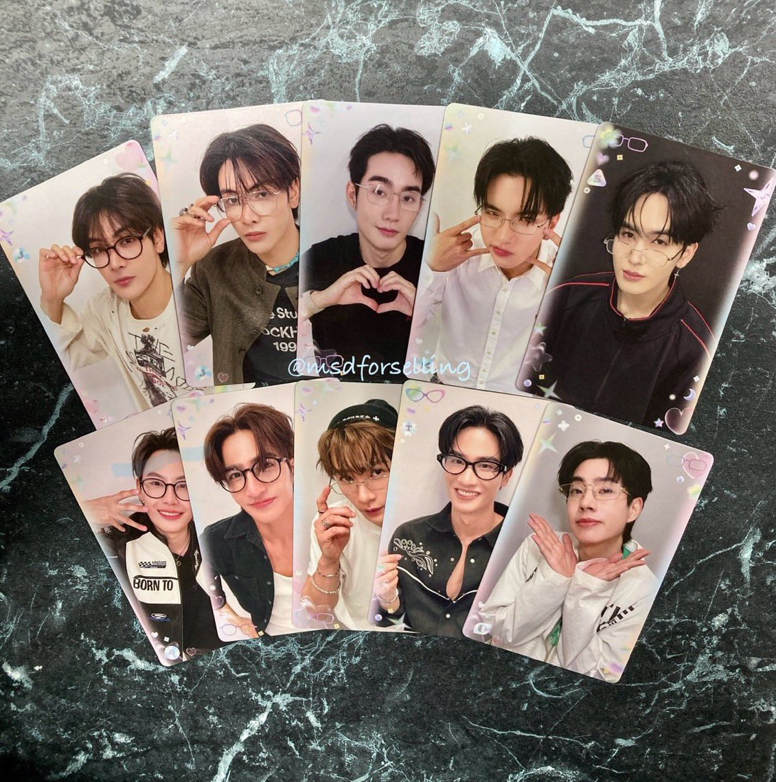 msdforselling's tweet photo. WTS พร้อมส่ง random card all eyes here boys collectible ขายเหมา 10 ใบ

Price : 200 ส่งฟรี

Mention/Dm

#งานมหกรรมนิยายนานาชาติ2026xGMMTV
#ตลาดนัดgmmtv https://t.co/zV4UM5Grw0