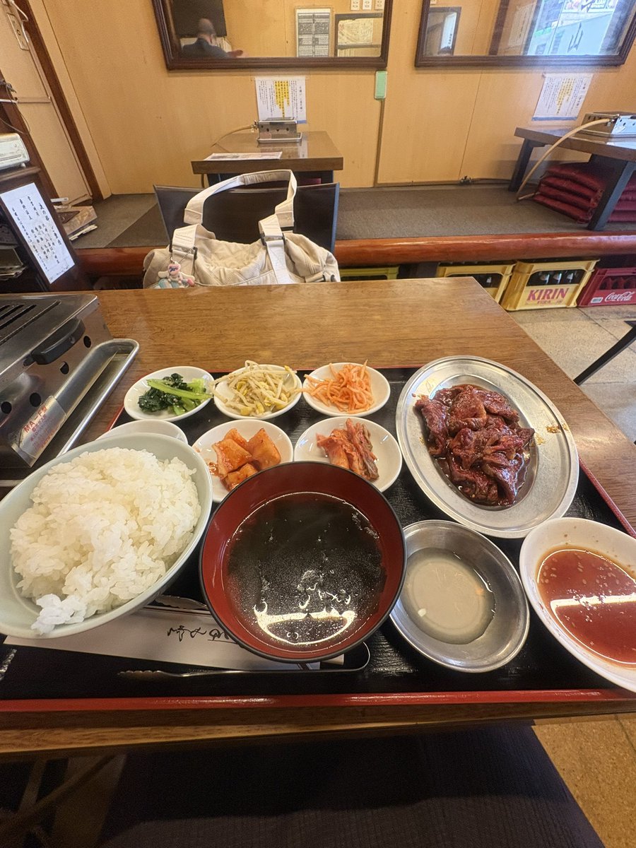 373n_chu's tweet photo. 聖地巡礼した https://t.co/S9ULDJ4kRH