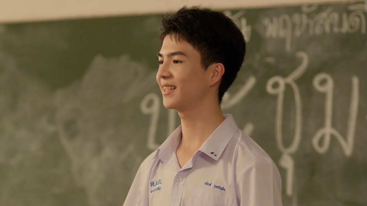 fangpcn's tweet photo. คิดถึงเจ้าเติ้ล หัวหน้าห้องคนเก่งจัง ตอนนี้หนูเรียนต่อไปนะลูก  เป็นหมอที่มหาลัยไหนน้า

ORANGES STILL FALL

#ต้นส้มอีพีที่คิดถึง
#keatonnst https://t.co/n86WFtfCmt