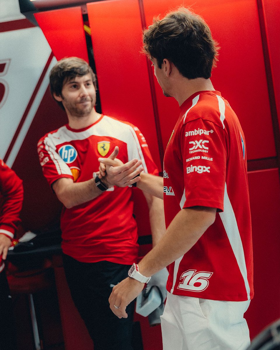 ScuderiaFerrari's tweet photo. Putting in the hours together 🤝 https://t.co/x6lCRJ6WE3