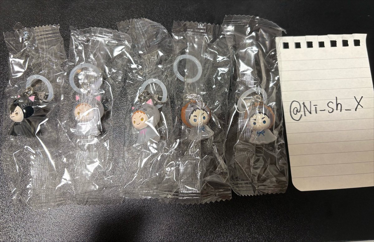 Ni_sh_X's tweet photo. ハイキュー!! めじるしアクセサリー
アニマル ver.2

譲) 夜久衛輔2️⃣、赤葦京治2️⃣、黒尾鉄朗1️⃣
求) 孤爪研磨 or 定価＋送料

何個か出せるのでぜひ交換宜しくお願い致します🙇🏻‍♀️,, https://t.co/SQPHN3XuvM