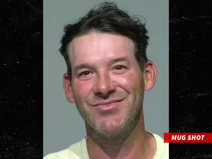 TMZ's tweet photo. 🚨 BREAKING: Tony Romo arrested for OWI in Milwaukee.

Details: https://t.co/GzYXhUh3Fn https://t.co/7hc6pSL5lC