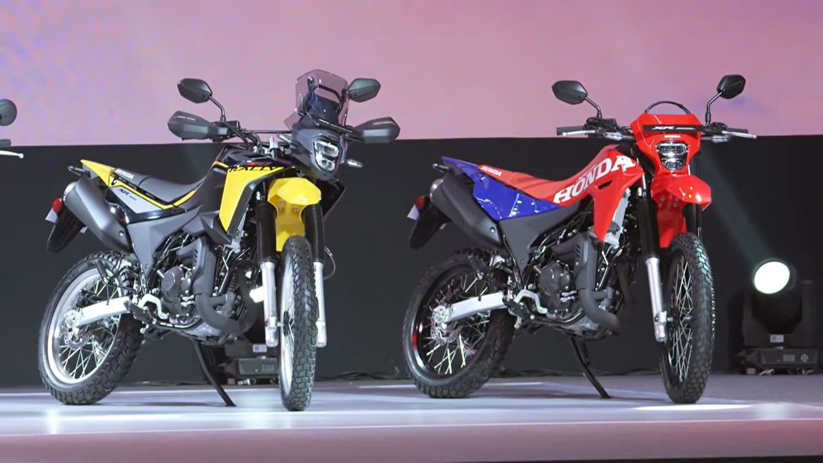 k_bikematome's tweet photo. 2027年モデルのXR300L/XR300 Ralllyがインドで発表されました。
https://t.co/zTAw51DJDU
293.5cc空油冷単気筒エンジンのオフ車とラリーモデルです。
トラクションコントロール、フルカラー液晶メーター等を採用しています。 https://t.co/0OdyygjVCL
