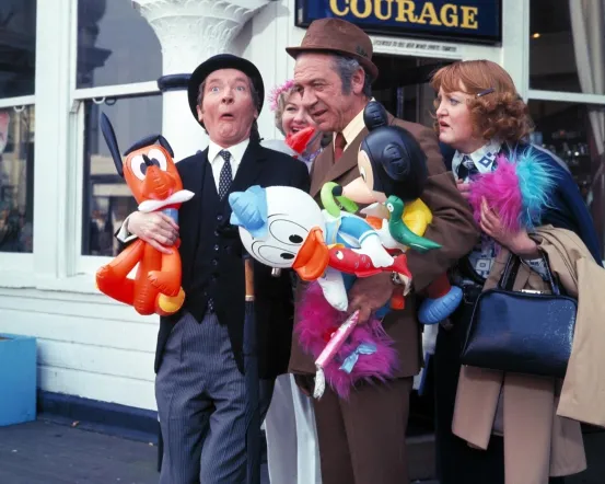 Carry On Tittering tweet media