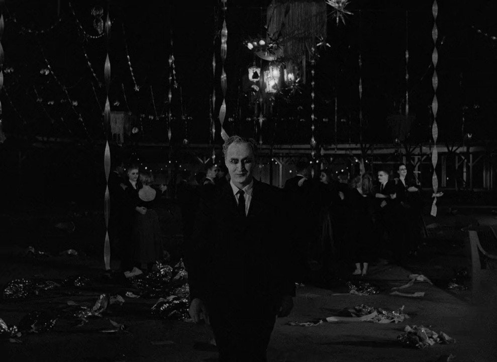 EvaArriagaD's tweet photo. 🎥 'Carnival of Souls' (Herk Harvey, 1962). https://t.co/nQBd9lDZwQ