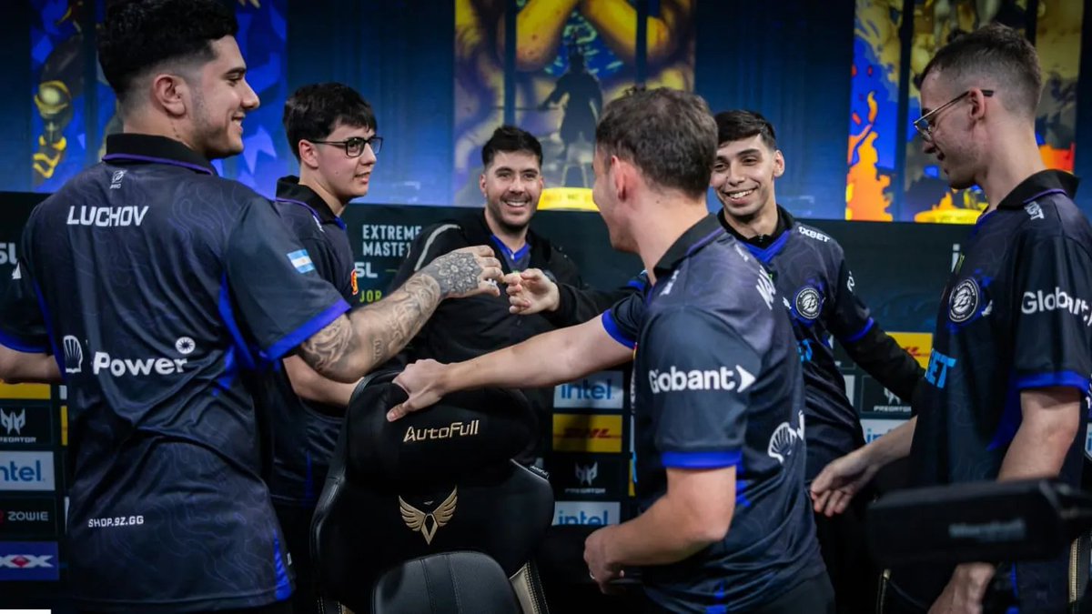 OLAGuildGames's tweet photo. 🏆🇦🇷 ¡HISTORIA PARA @9zTeam! 💜

¡9z ya es el TOP #4 del mundo según el Valve Ranking System! 🌍🔥

Es el mejor puesto de su historia y también el más alto alcanzado por un equipo hispanoamericano en el ranking. 👏

💬 Para vos, ¿quién es el mejor jugador de 9z en este momento? 👀🎮