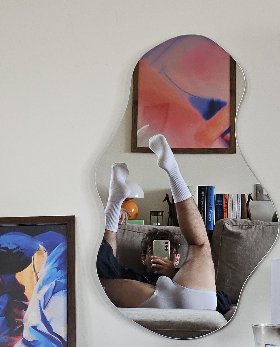 corybantist's tweet photo. Feet in the air like you just dont care 🤸‍♂️ https://t.co/wW2ETlG6oN