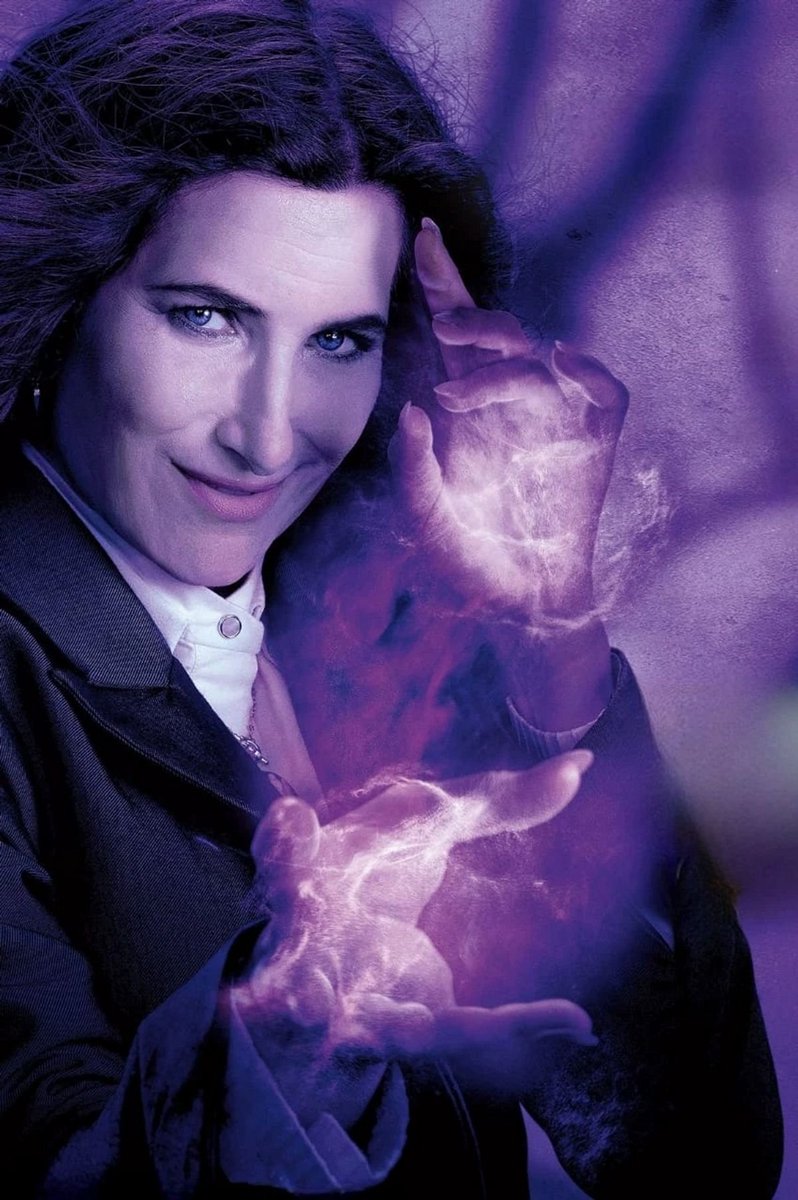 Daszty's tweet photo. @DiscussingFilm It's power-gathering magic https://t.co/vqhimaxAeM