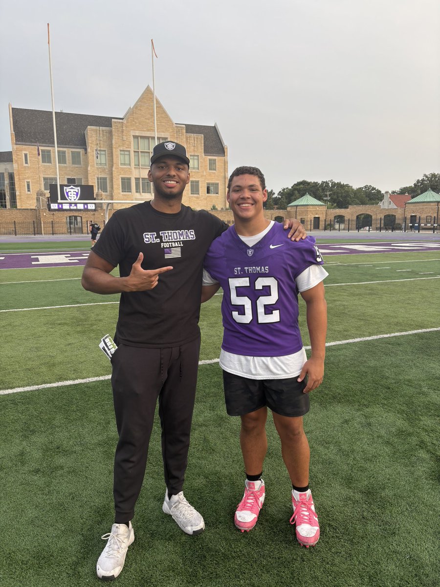 Bbyford21's tweet photo. After an amazing camp I am incredibly blessed to receive my first D1 offer from @UST_Football!! Thank you to @Gumbs21, @VillTrevor, and the entire coaching staff for believing in me and giving me this opportunity. @DonGelsomino @YorkDukesFB @GoProZpects @99Prblems @EDGYTIM https://t.co/5uvqrJYTj8