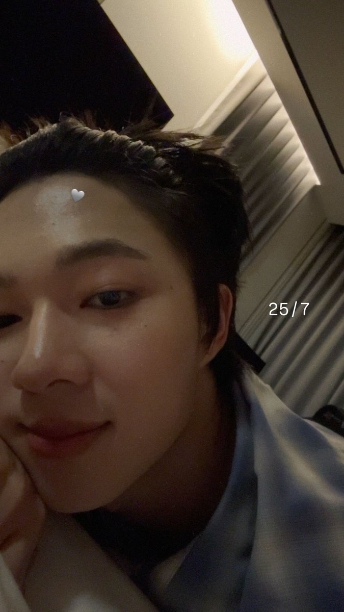 woainewofficial's tweet photo. #NUNEWstagram
【☁️ 𝐍𝐮𝐍𝐞𝐰’𝐬 𝐈𝐆 𝐬𝐭𝐨𝐫𝐲 𝐮𝐩𝐝𝐚𝐭𝐞】
🗓 : 25.07.2026

เบิร์ดเดย์บอย 🎂

NUNEW 25th BDAY
#ยิบห้าขวบนุนิวเดย์

— @CwrNew ♡
#NuNew #NanaNu https://t.co/w1Soq55XLQ
