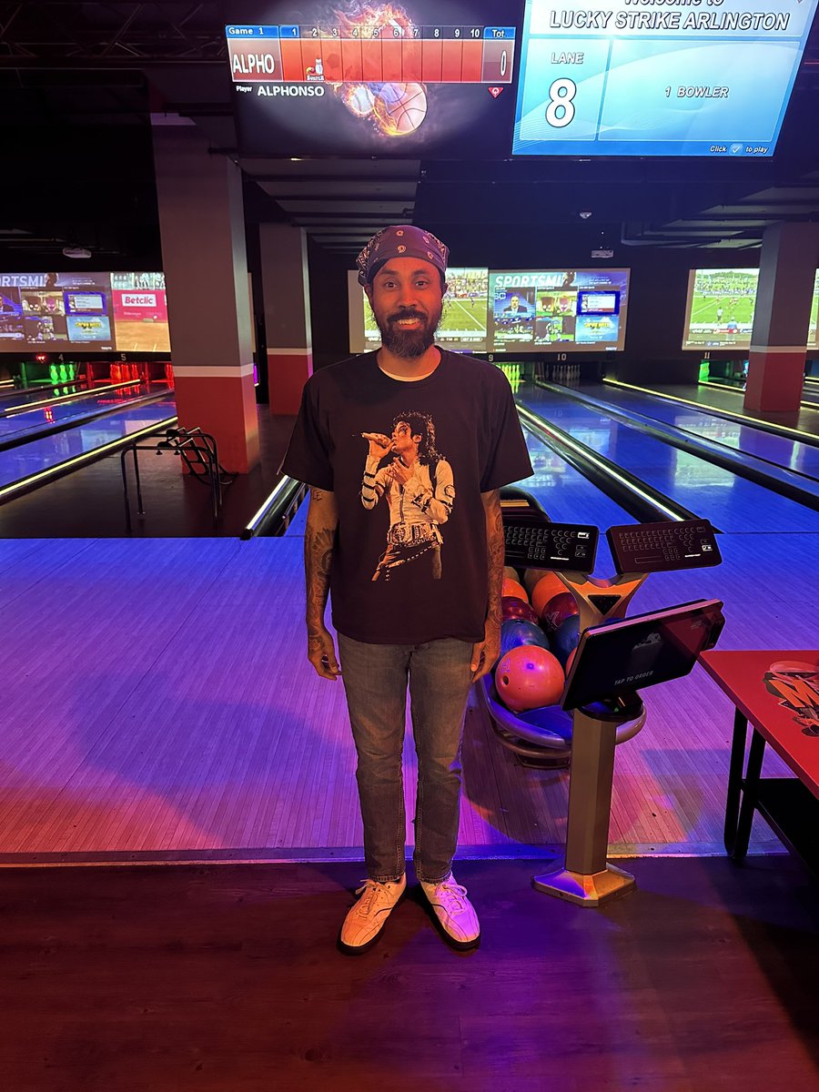 Alphons09561642's tweet photo. ✊🏾💯✊🏾💯✊🏾💯💯🎳💪🏾✊🏾💯🎳 https://t.co/kE646msl4O