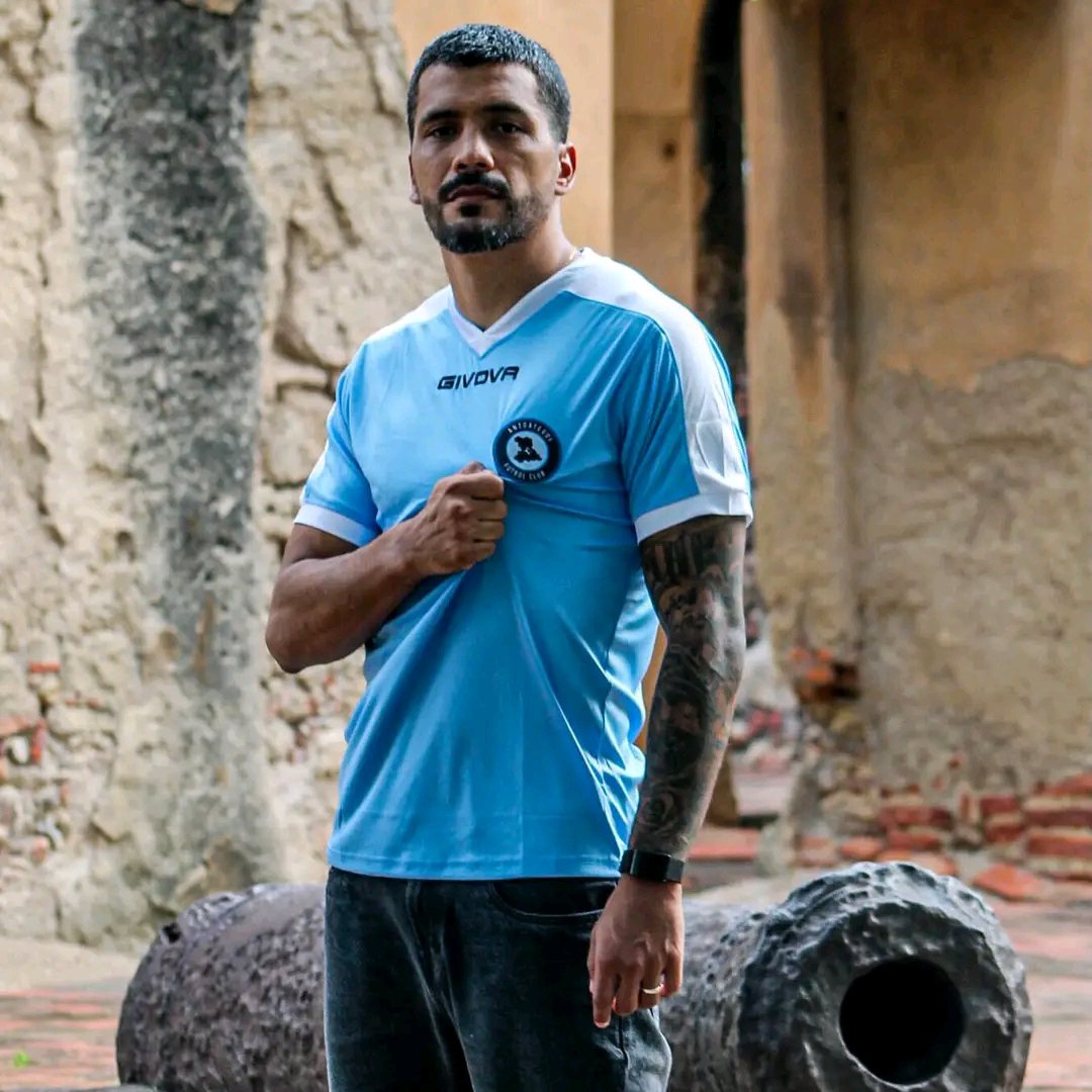 RuizAnz's tweet photo. 🔵 Novedades en la indumentaria: Anzoátegui FC estará utilizando la camiseta azul en sus partidos como local para este Torneo Clausura. ⚽🔥 https://t.co/vUBsOSdVuE