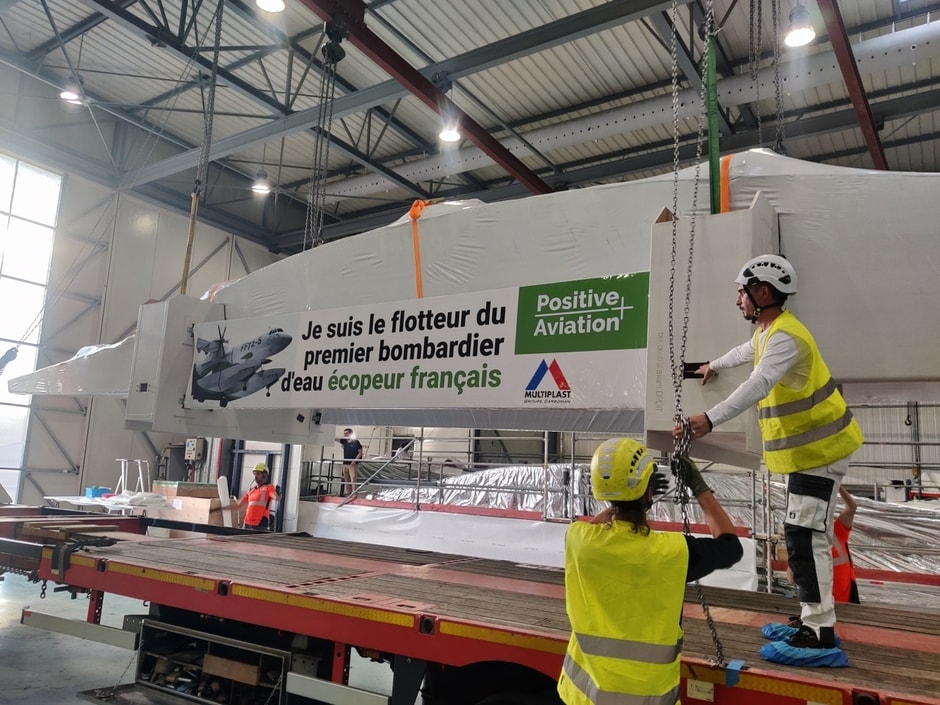 CitoyenAtterre's tweet photo. Bombardier d'eau Français : que l'État ne soutienne pas ce projet est un SCANDALE sans nom même si ça ne me surprend pas.

La plateforme utilisée, l'#ATR 72, est excellent choix opérationnel et économique.
#FF72 #PositiveAviation #Multiplast @ATRaircraft

https://t.co/nrw7Tbv3Y4 https://t.co/xt0zbzmSJH