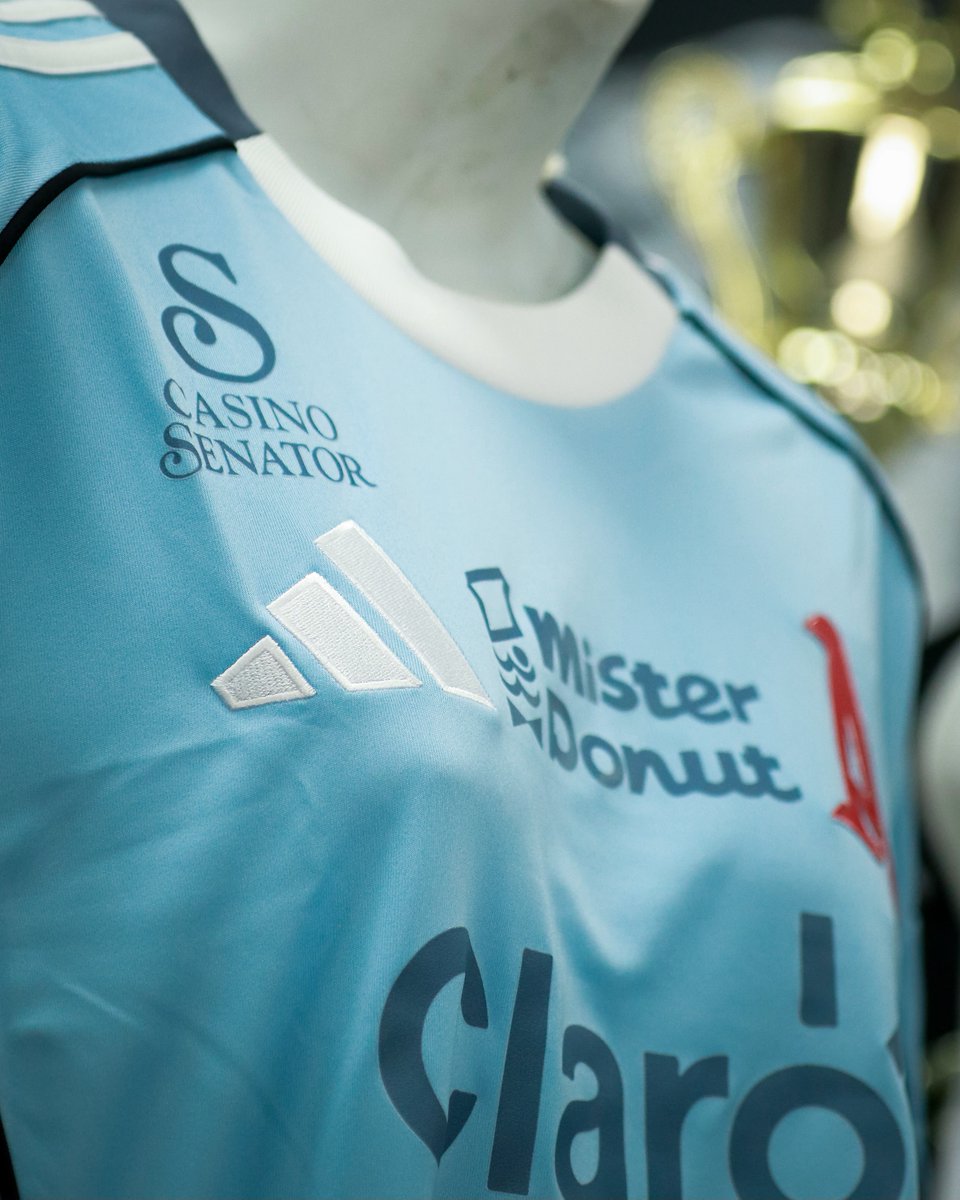 AlianzaFC_sv's tweet photo. ¡YA DISPONIBLES! 🤩🙌🏼
𝑨𝑫𝑰𝑫𝑨𝑺 en Alianza Store. 🅰️

📍 Estamos ubicados en el Estadio Cuscatlán. 
🛍️ Horario: 9:00am a 5:00pm

#AlianzaFC 🩵🤍 https://t.co/ahFcIJc6pm