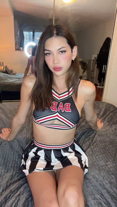 Bellahancock23's tweet photo. Do you need a trans wife? 🎀 https://t.co/H6MtcGQY03