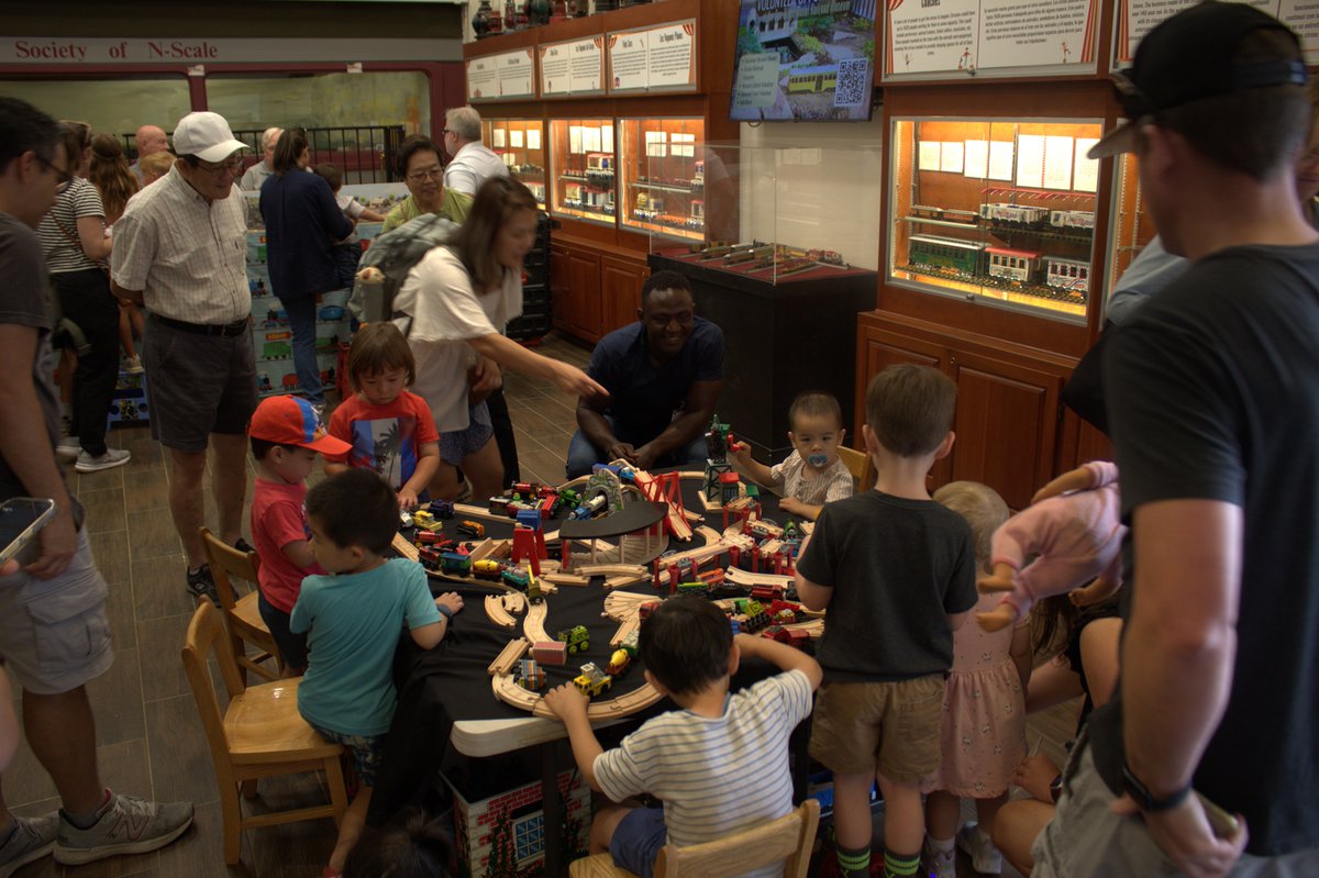 sdmodelrailroad's tweet photo. 🚂 Only 3 weeks until Thomas Family Day! Join us Saturday, August 15, 11 AM–4 PM at the San Diego Model Railroad Museum for Thomas-themed crafts, a scavenger hunt, Thomas layouts by West Coast Thomas Modelers &amp; NTrak Express, and model trains throughout the museum. https://t.co/SJv3QsTQ57