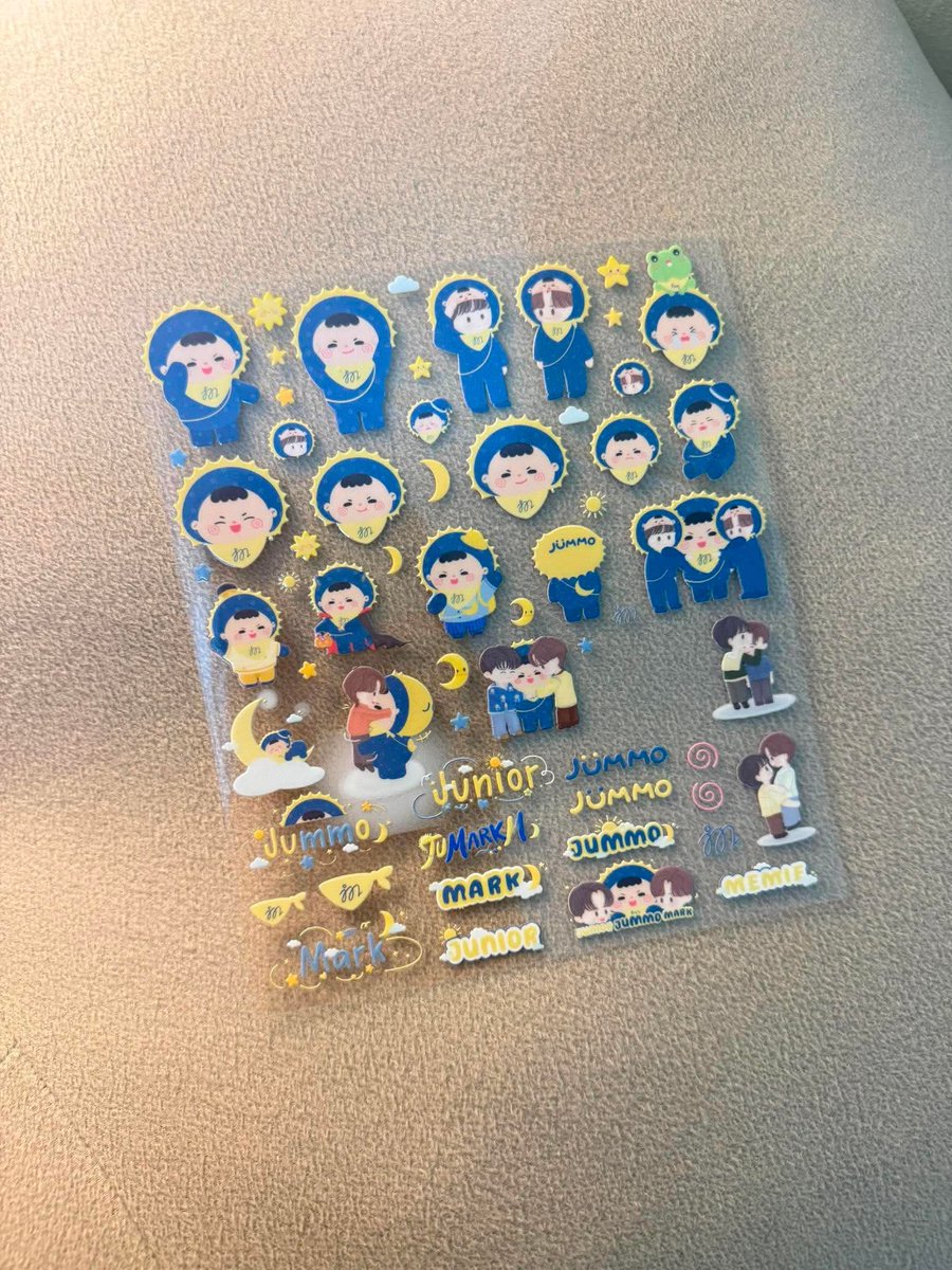 Monaaaaaamie's tweet photo. Sticker UV DTF มาถึงแล้ว 🌞🌙✨
แต่รูปหายไป1อัน แล้วก็มีสีขาวฟุ้งๆ ไปติดตัวสตกลายอื่น เส้ามาก 😭 แต่ยังน่ารัก สงสัยโม่ไม่อยากให้แจกจริงๆ สั่งมาประมาณ10กว่าแผ่น a5 ถ้ามีมี่รับได้จะสุ่มๆแจกไปกับ กอว ตัวอื่นนะคะ https://t.co/JD03jmeA8P