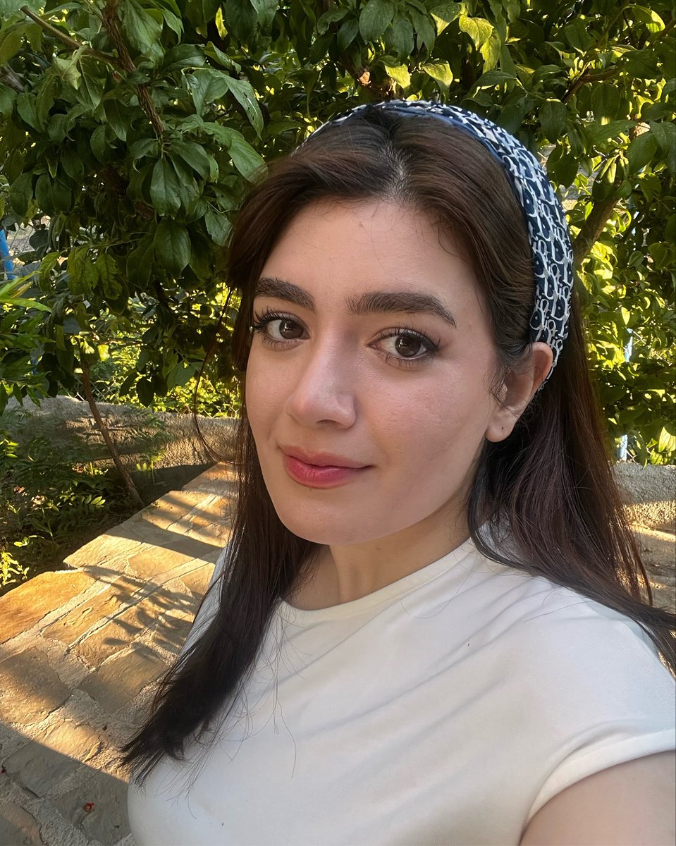 Fatiak20's tweet photo. تیر …
یکی از ناجذاب‌ترین ماه‌های اخیر 
ترکیبی از کلافگی، انباشت ذهنی و جنگدین با گونه‌های نادری از انسان
ولی در نهایت این زندگیه که پیروز می‌شه https://t.co/caypvr0R65
